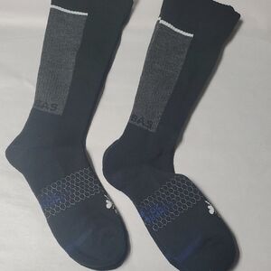 Mens Bombas Performance Compression Socks 20-30mmhg 2 Pairs Black Grey
